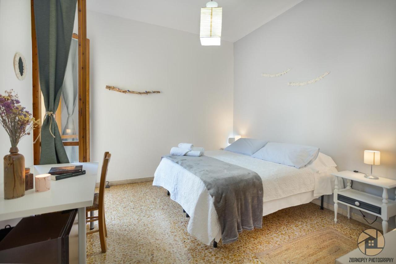 Room San Frediano Florenz Exterior foto